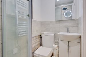 Annexe/Garage- click for photo gallery